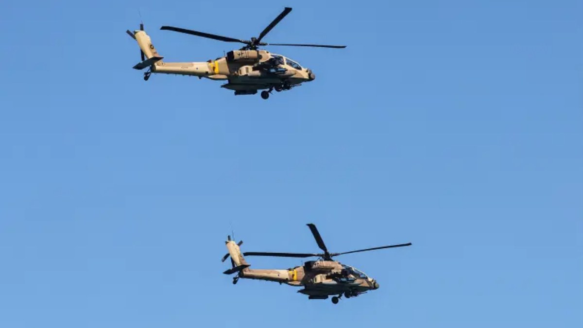 2 helicopters of the US army collided