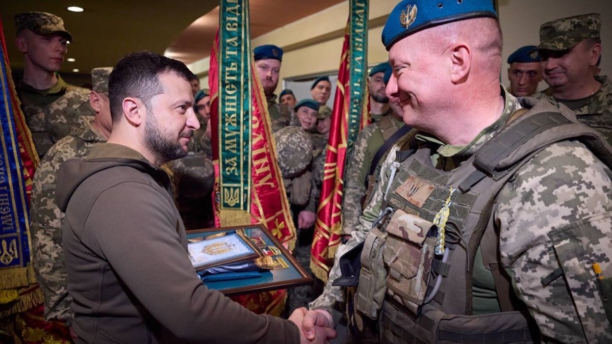 President of Ukraine Zelensky visits soldiers in Donetsk
