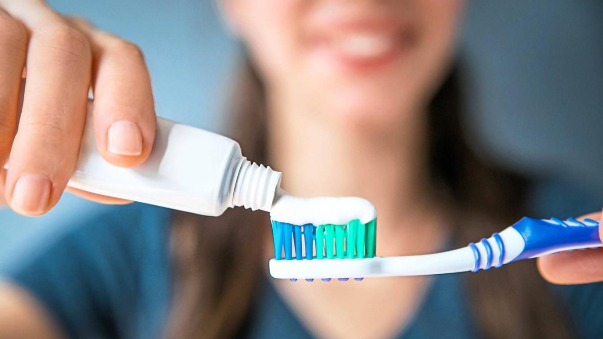Look what it’s good for brushing teeth… It destroys that deadly disease!