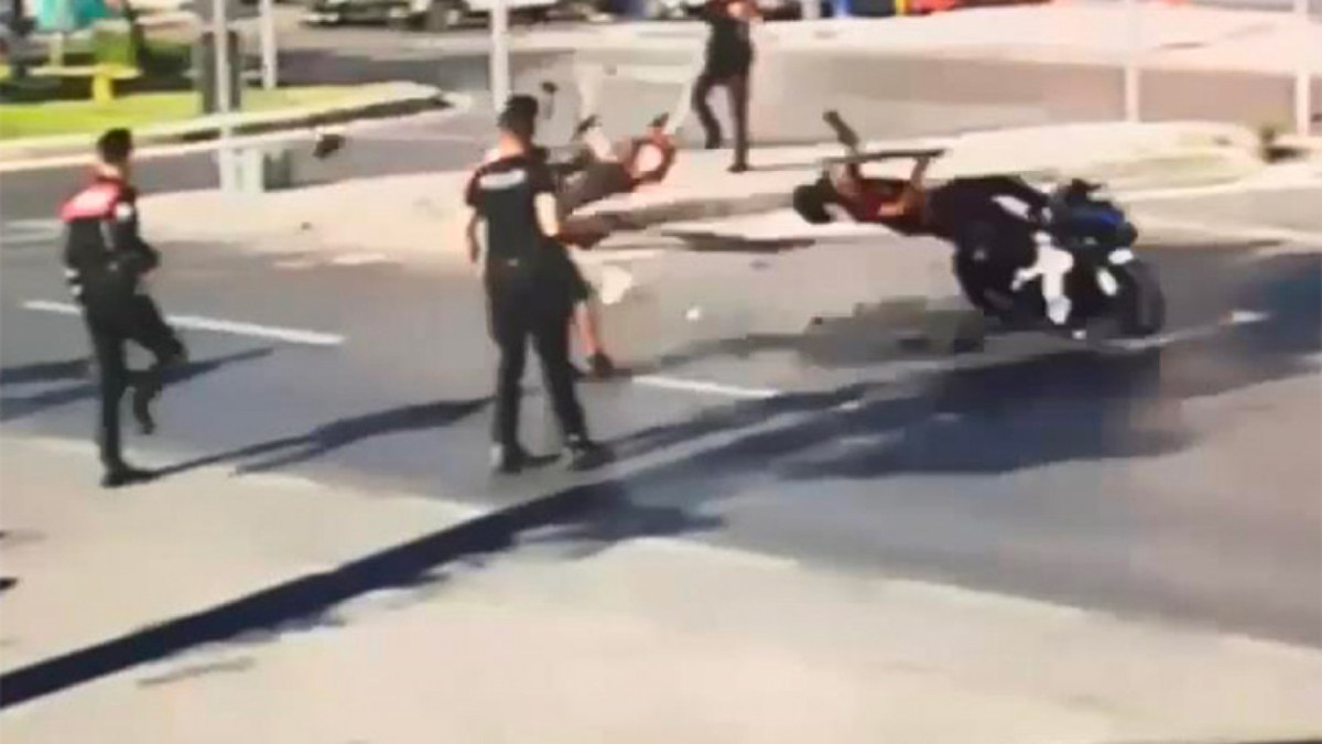 İstanbul Kağıthane'de kaçan motosikletlinin çarptığı polis memuru şehit oldu