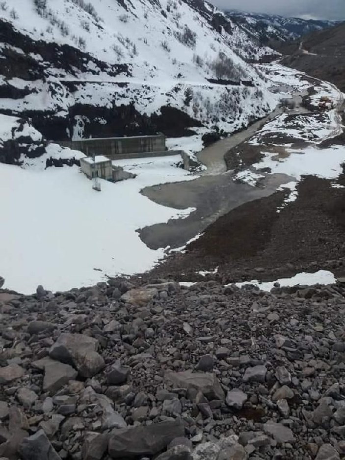 Giresun'da baraj sızıntısı nedeniyle 12 ev tahliye edildi