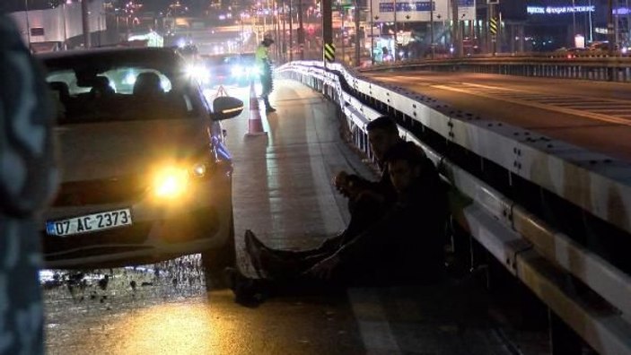 Zeytinburnu'nda aynı noktada iki kaza: 7 yaralı