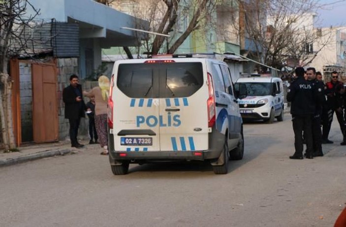 Adıyaman'da komşu aileler arasında bıçaklı kavga
