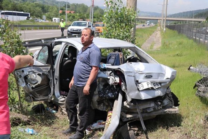 Bolu'da TEM otoyolunda kaza: 2 ölü, 5 yaralı