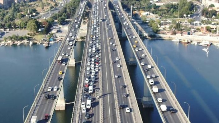 (Havadan fotoğraflar) Haliç'te trafik yoğunluğu -2