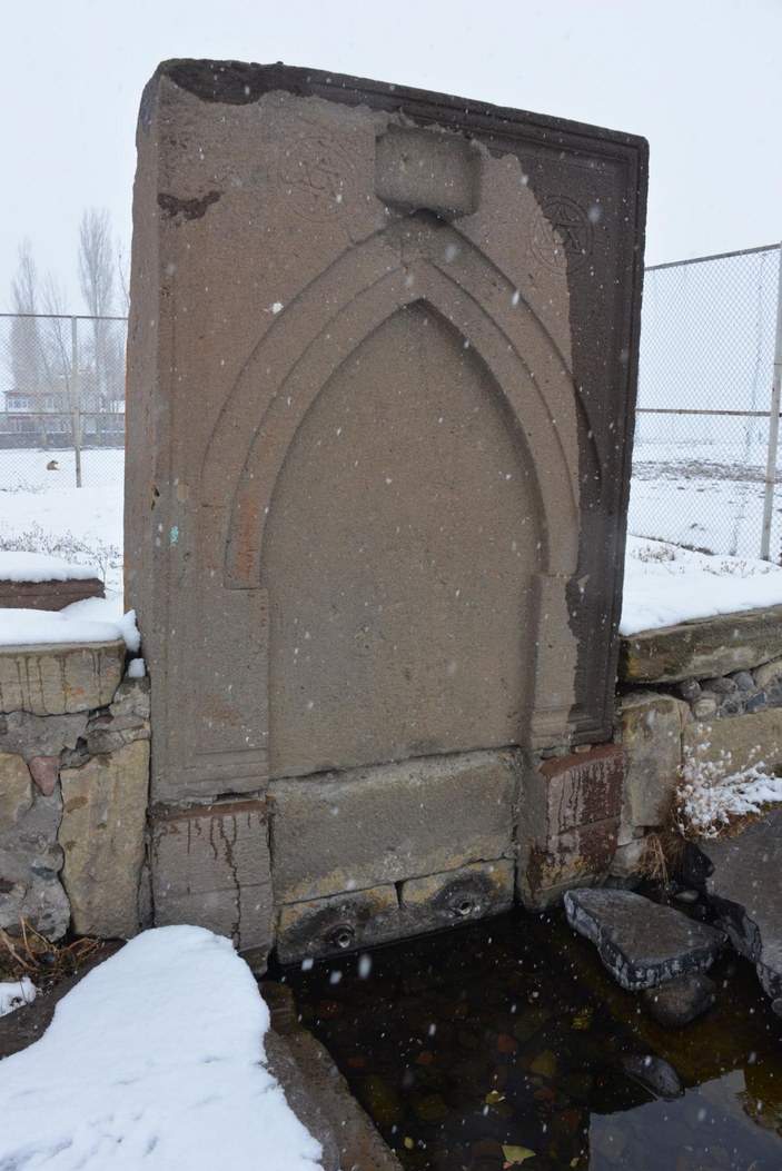 Erzurum'da asırlardır akan çeşmelerin suyu da kurudu -8