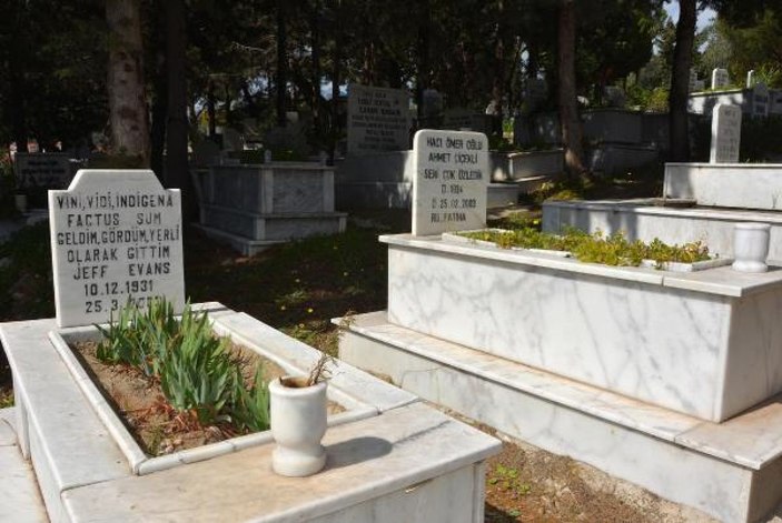 Muğla Datça Mezarlığı