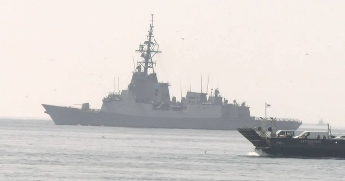 İspanya savaş gemisi İstanbul Boğazı'ndan geçti -2