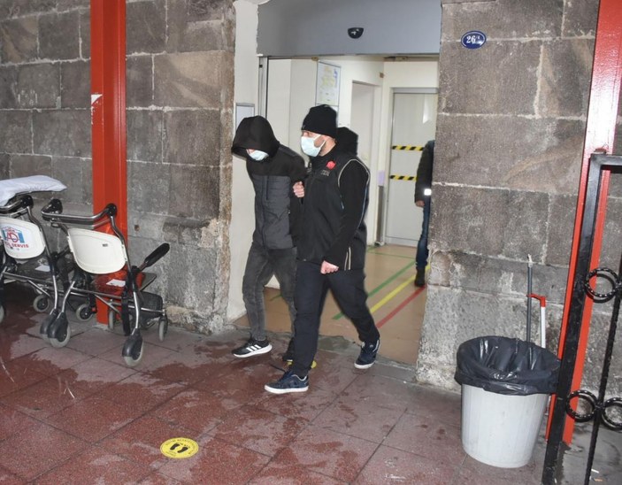 İzmir'deki terör operasyonuna 2 tutuklama -1