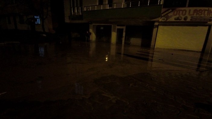 Bingöl'de sel; evler su altında kaldı -3