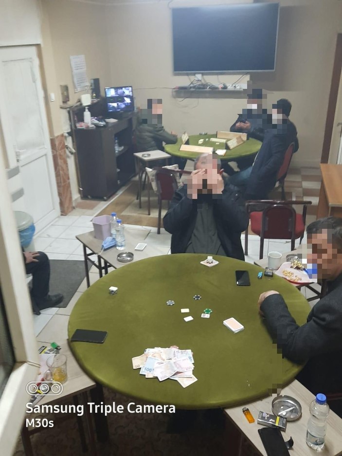 Kahvehanede kumar oynayanlara ceza -1