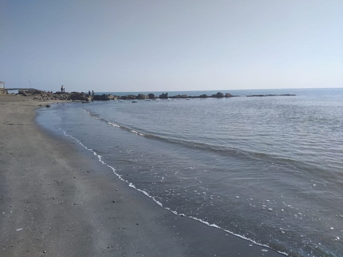 Doğal kirliliğin yaşandığı Karataş sahili temizlendi; Akyatan Lagünü açıldı -1