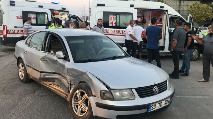 Gelin düğünü bıraktı, trafik kazasında yaralanan teyzesine koştu -6