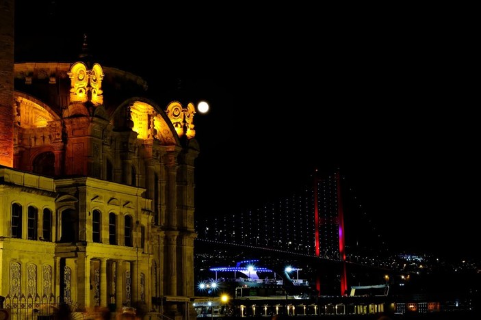 İstanbul’da mest eden dolunay manzarası -4