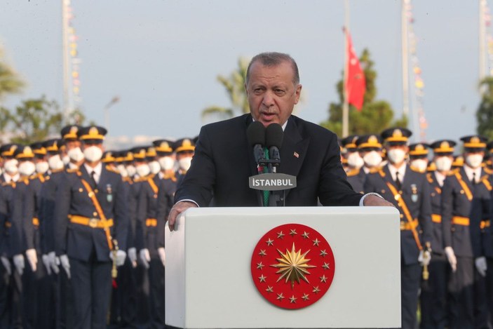 Fotoğraflar// Erdoğan, Hava ve Deniz Harp Okulu diploma alma törenine katıldı -10