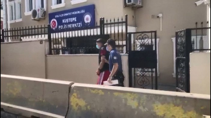 Şişli'de banka kartı çalıp alışverişe çıktılar -4