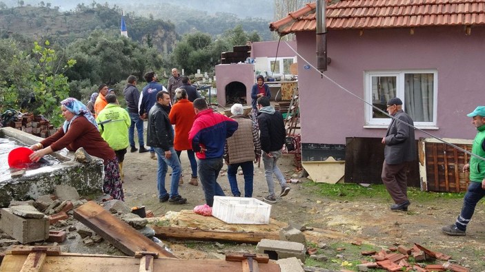 Aydın'da fırtına felaketi: 1 köy yerle bir oldu