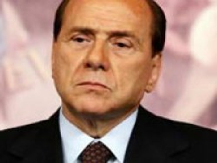 Berlusconi'ye hapis darbesi