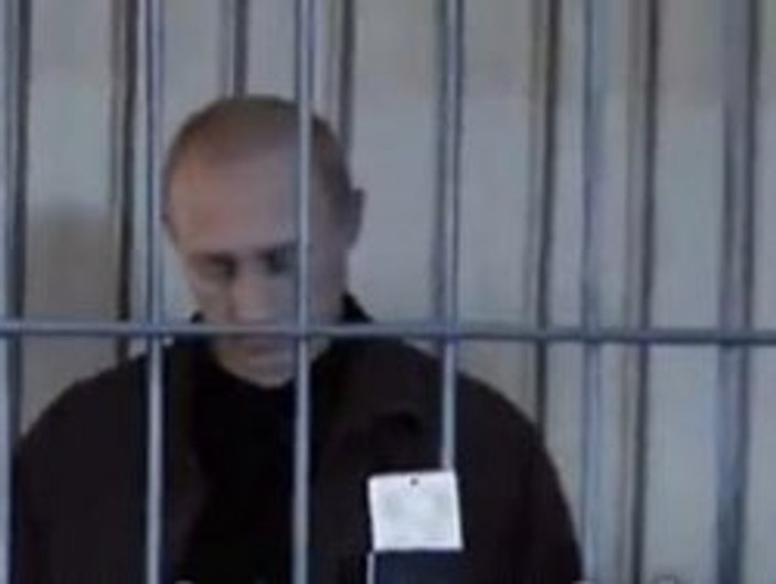 Putin parmaklıklar arkasında