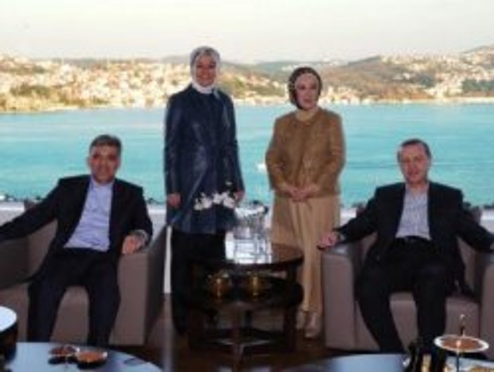 Erdoğan ve Gül neden kravat takmıyor