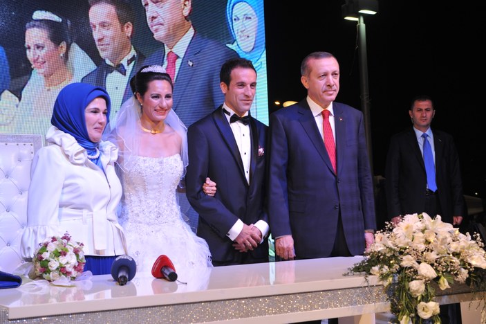 Erdoğan Olimpiyat şampiyonu Alptekin'in düğününe katıldı