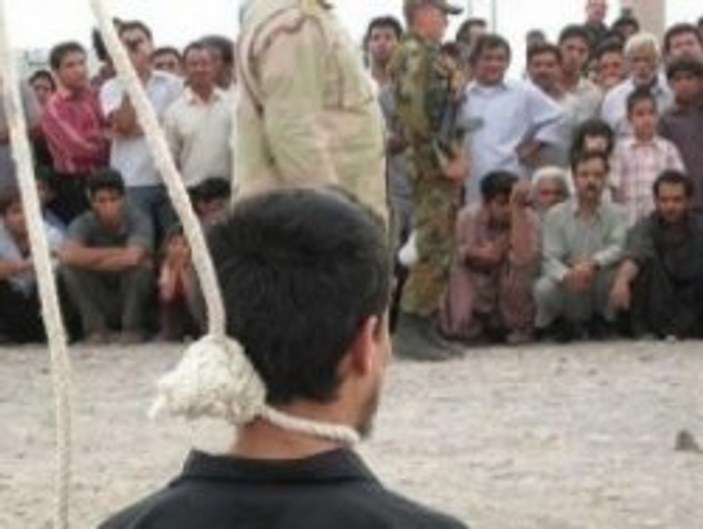 Irak'ta 10 mahkum idam edildi