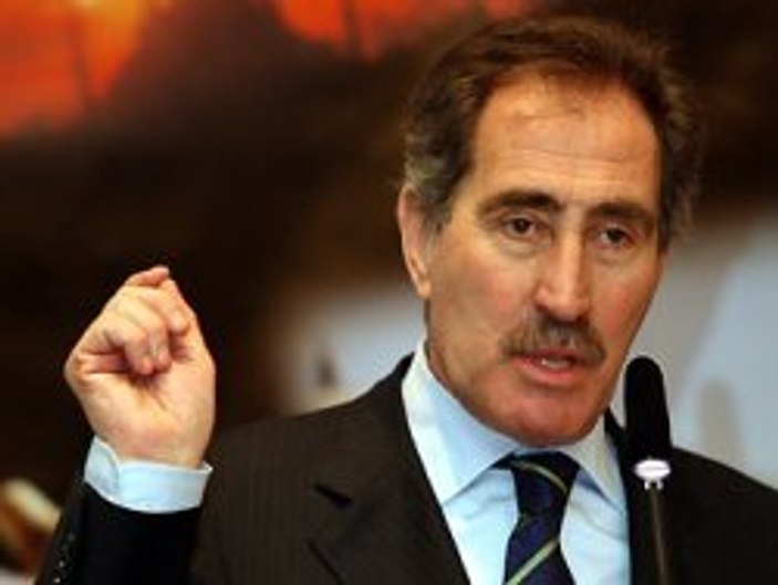 Ertuğrul Günay: Çamlıca'ya Ak Mescit yapalım