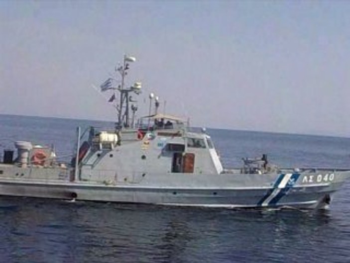 Yunan Sahil Güvenlik botları Türk denizcileri taciz etti