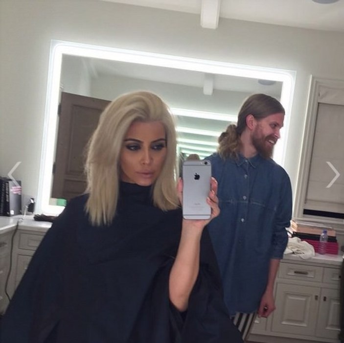 Kim Kardashian yine sarışın oldu