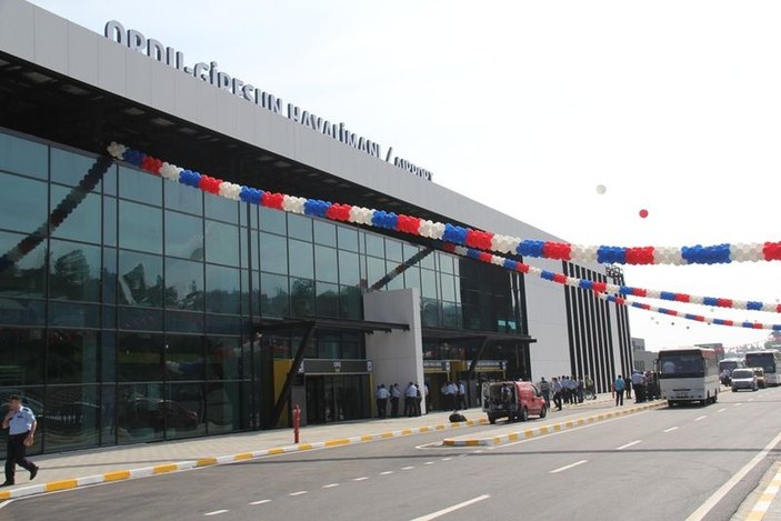 Ordu-Giresun Havalimanı'na ilk uçak indi