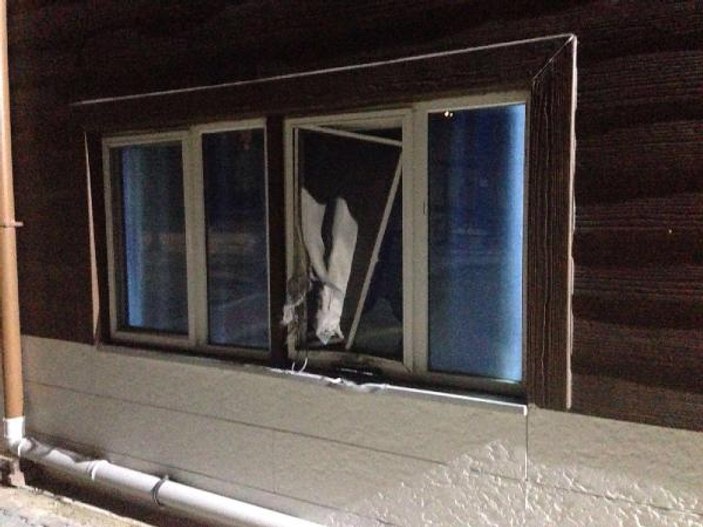 PKK'lı öğrenciler kendi okulunu bombaladı