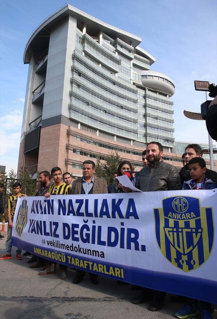 Aylin Nazlıaka'ya Ankaragücü taraftarlarından destek