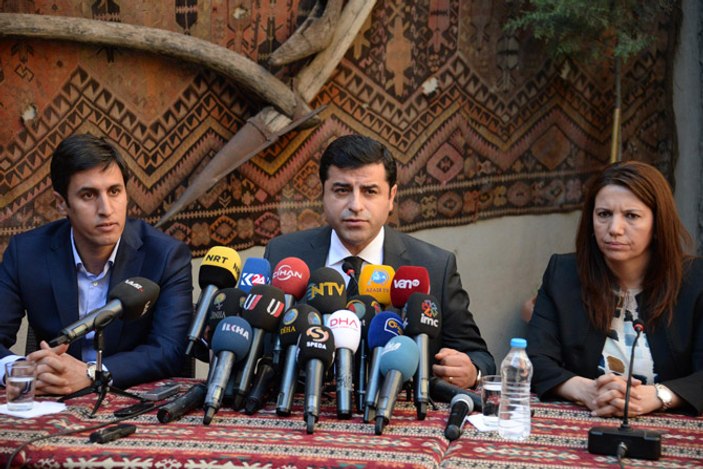 Demirtaş: Sadece ablukanın kalkması yeterli