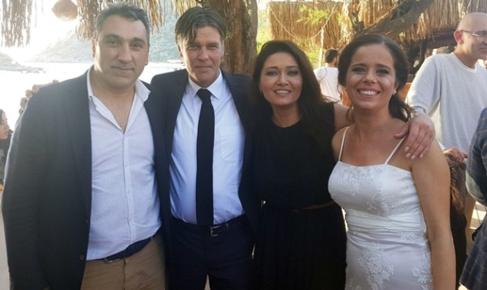 Nurgül Yeşilçay nikah şahidi oldu