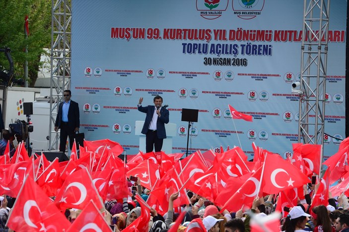 Davutoğlu kavgacı HDP'lilere sert çıktı