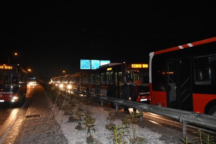 İzmir'de buzlanma kazaları