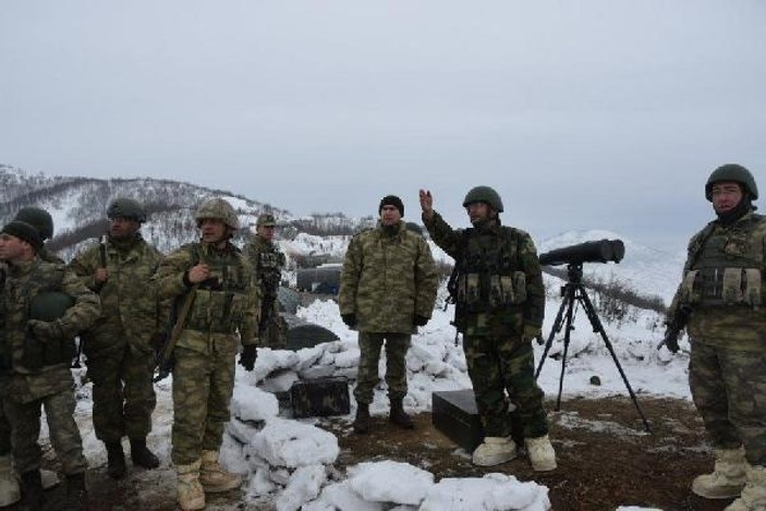 Mehmetçik'ten ağır kış şartlarında operasyon
