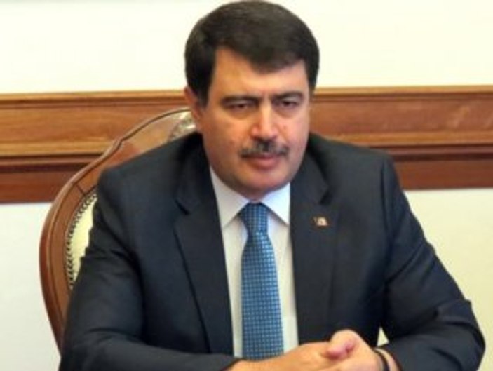 Vali Şahin: Çöken binanın çevresindeki 21 bina tahliye edildi