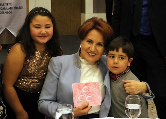 Meral Akşener'den Cumhurbaşkanlığı sistemi yorumu