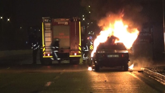 Bursa’da alkollü sürücü aracını ateşe verdi