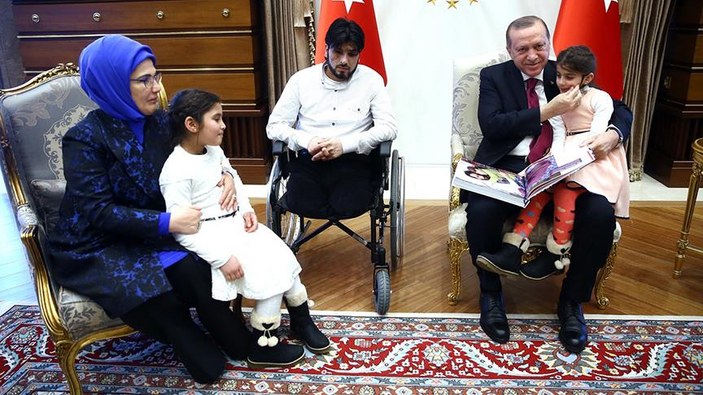 Erdoğan, Suriyeli Gözyaşı ve ailesini kabul etti