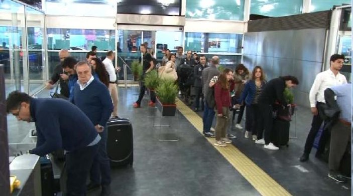 Atatürk Havalimanı'nda tatil yoğunluğu