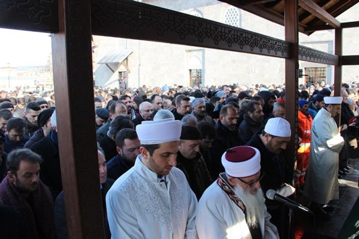 Aksakallı Paşa’nın kardeş acısı