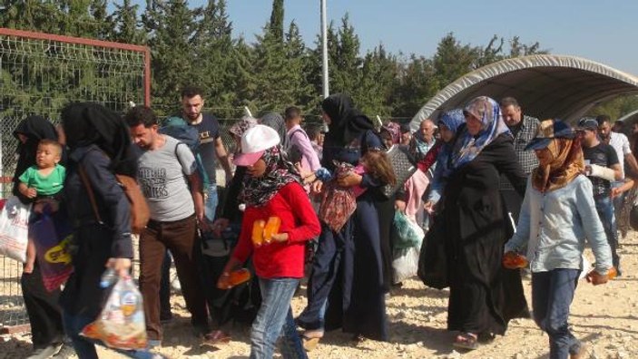 30 bini aşkın Suriyeli, bayram için ülkesine gitti