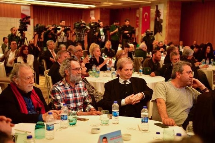 Kemal Kılıçdaroğlu: Sanatçı baskıya direnir
