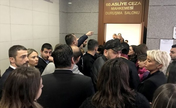 Sıla, Ahmet Kural'ı yalanladı