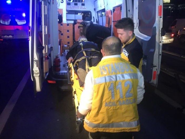 Bakırköy'de zincirleme trafik kazası: 5 yaralı