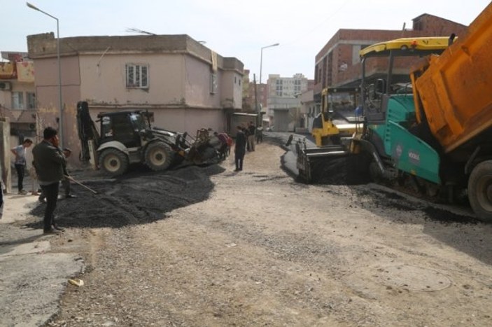 Silopi’de asfalt çalışmaları devam ediyor