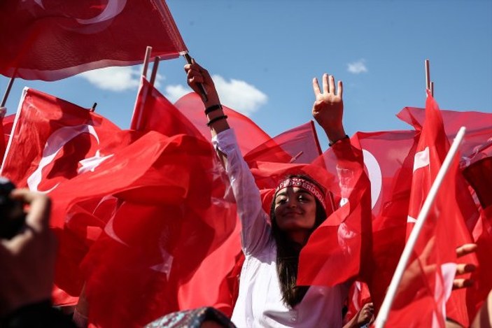 Cumhurbaşkanı Erdoğan rest çekti: Bedel ödersiniz
