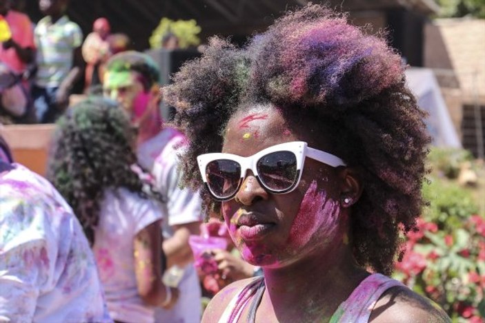 Senegal'de Holi Festivali